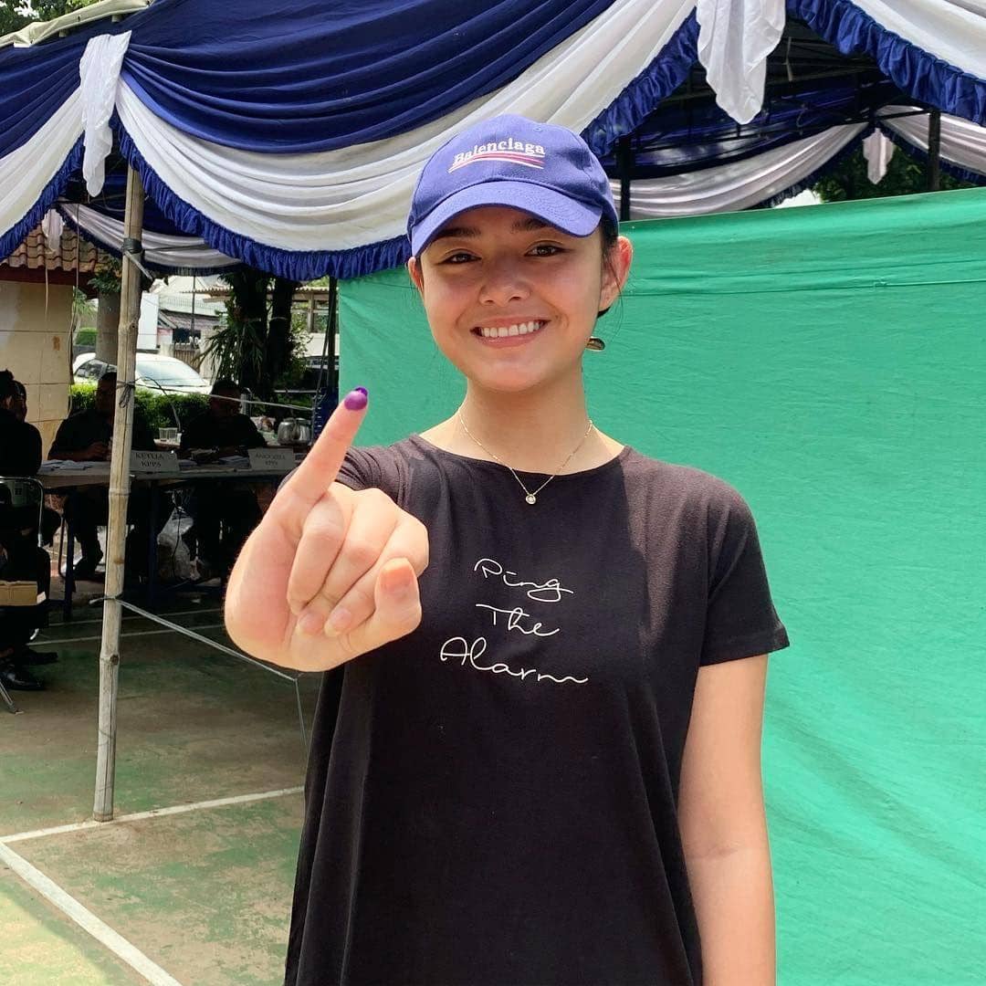 instagram.com/amandamanopo