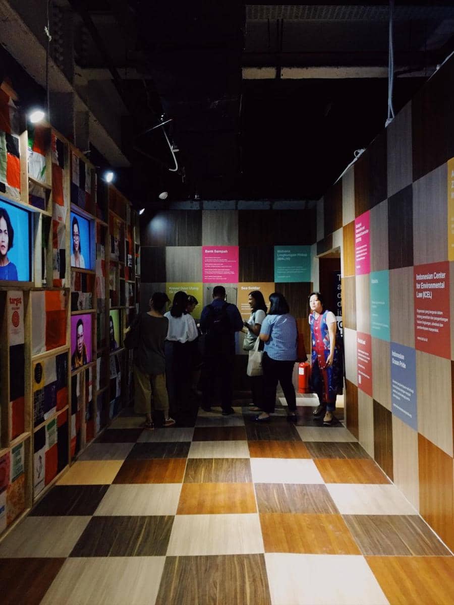 Popbela.com/Michael Richards