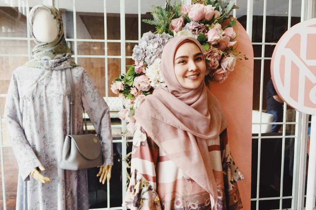 Popbela.com/Michael Richards