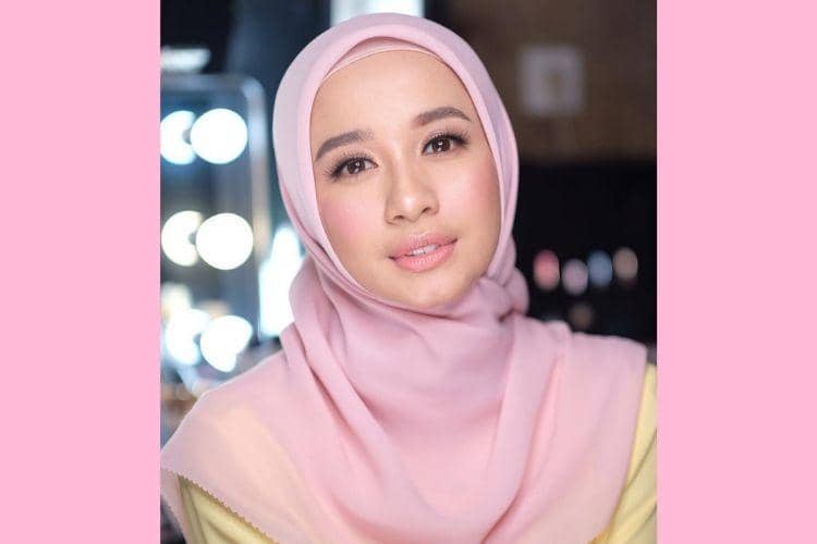 instagram.com/laudyacynthiabella