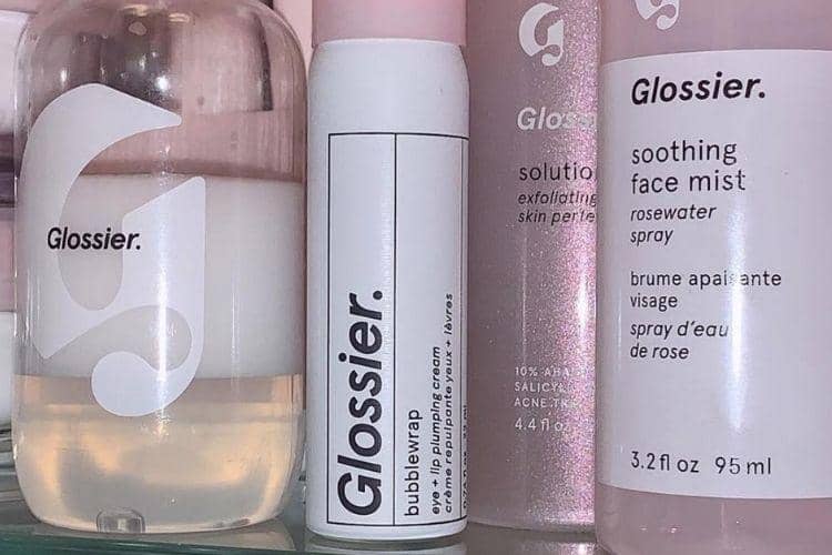 Instagram.com/@glossier