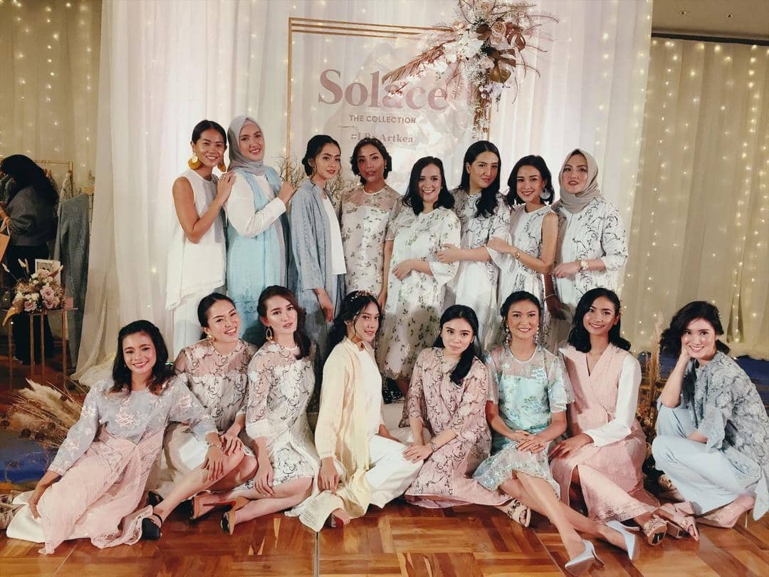 Popbela.com/Michael Richards