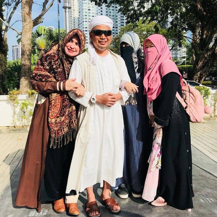 Instagram.com/yuni_syahla_aceh