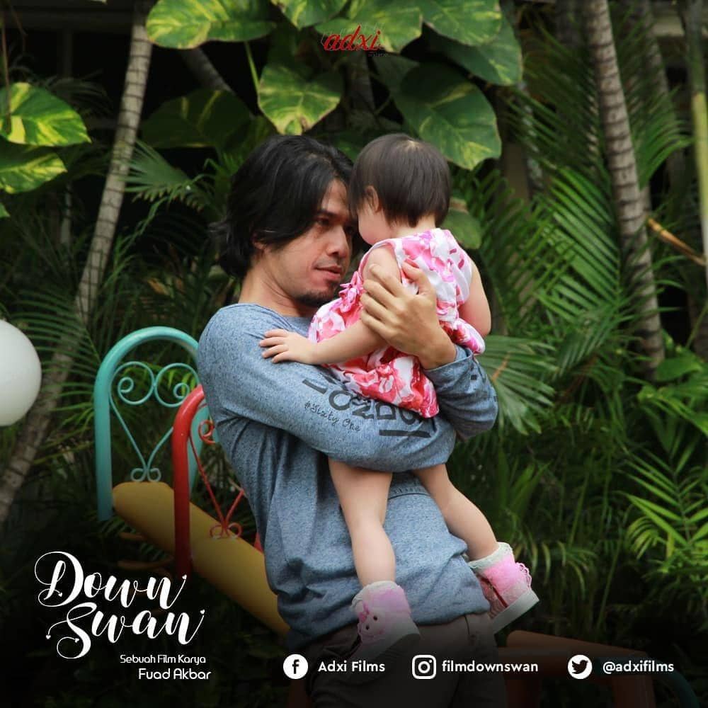 Instagram.com/filmdownswan