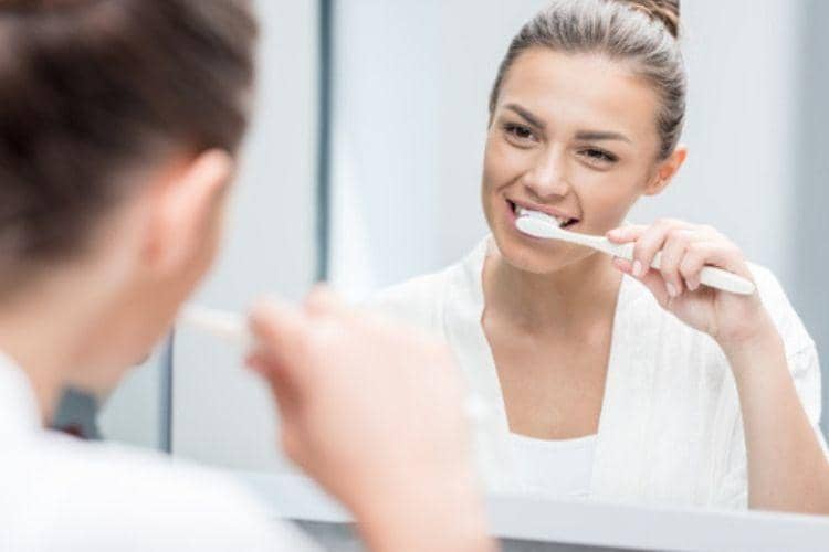 turlocksmiledesigners.com