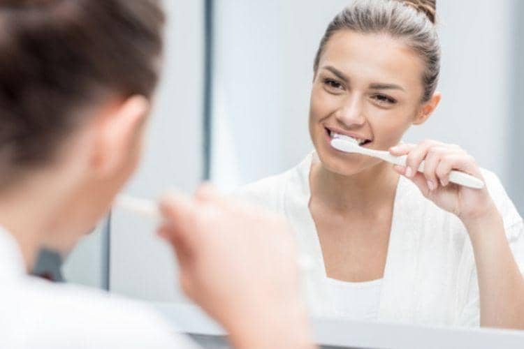 turlocksmiledesigners.com