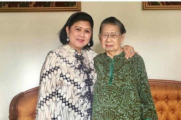 Instagram.com/@aniyudhoyono