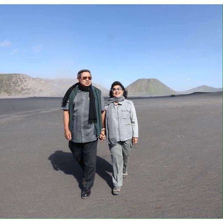 Instagram.com/aniyudhoyono