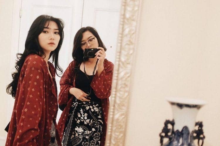 Instagram.com/@isyanasarasvati