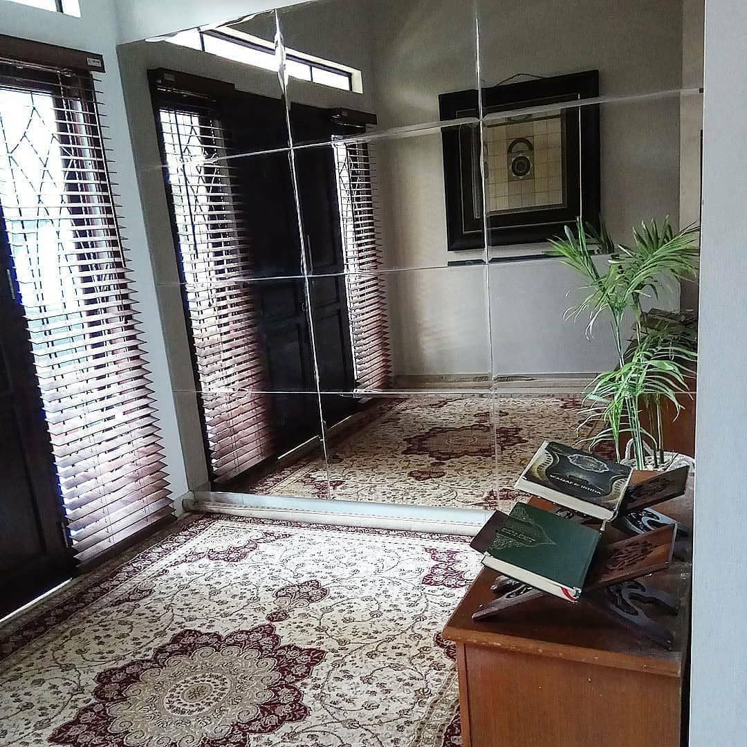 Instagram.com/resti_yunivita