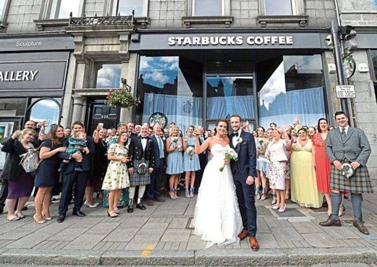 Instagram.com/starbucksholburn