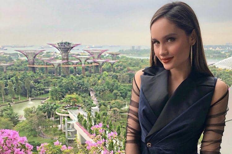 Instagram.com/@claurakiehl