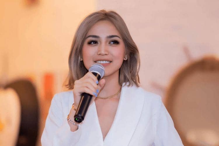 instagram.com/inijedar