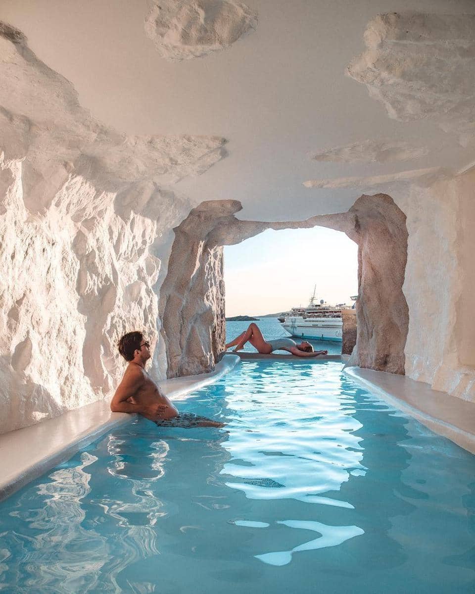 instagram.com/ andathousandwords