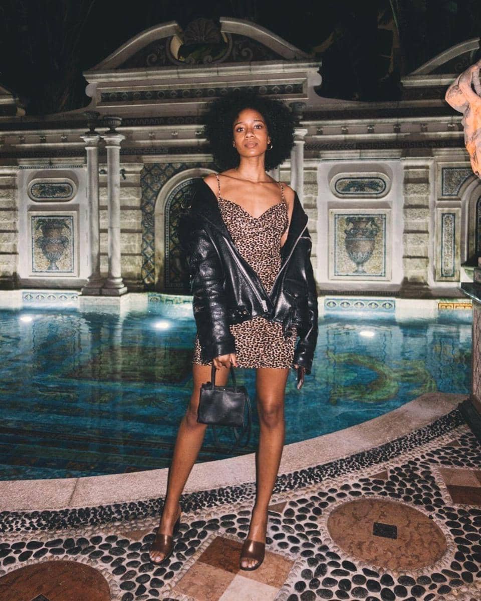 instagram.com/naomielizee