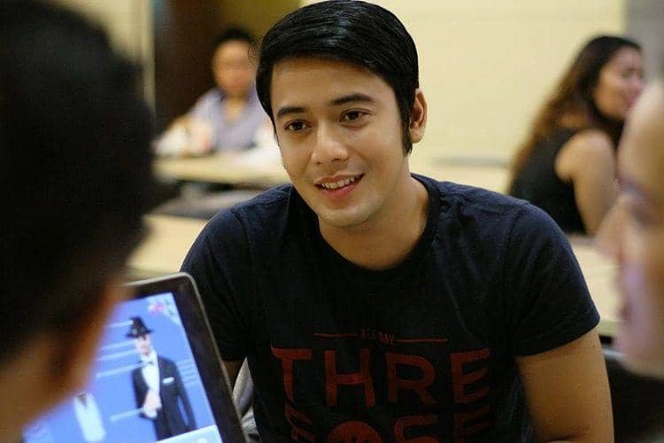 Instagram.com/krisshatta07