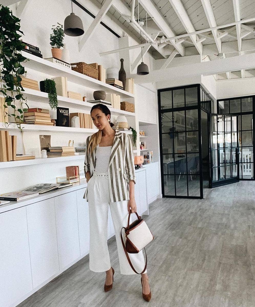 Instagram.com/chrisellelim