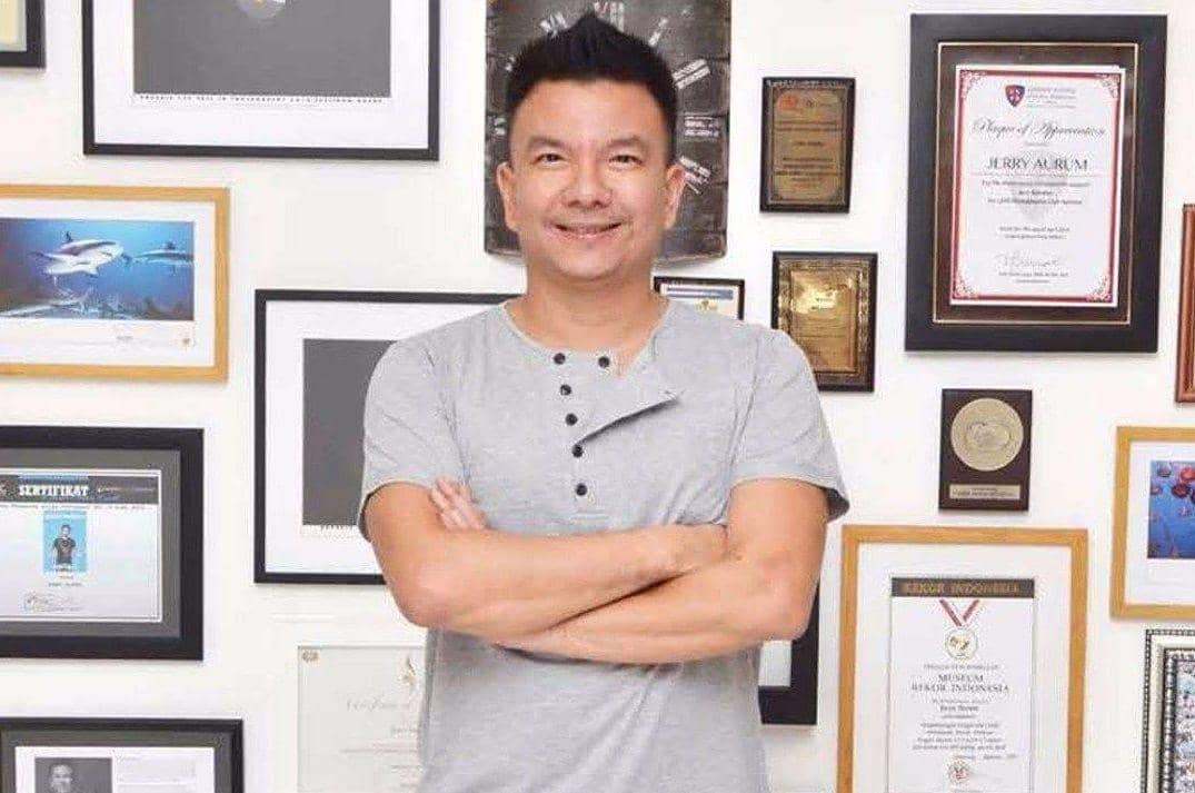 instagram.com/jerryaurum