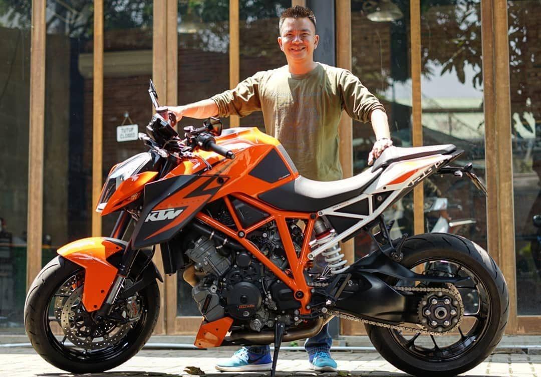 instagram.com/jerryaurum