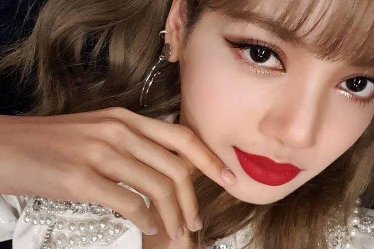 Instagram.com/@lalalalisa_m