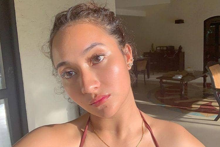 Instagram.com/@naonomnom