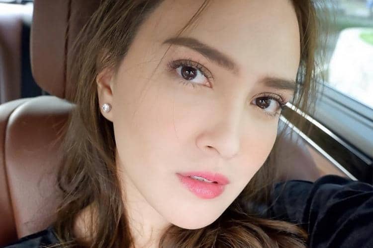 Instagram.com/shandyaulia