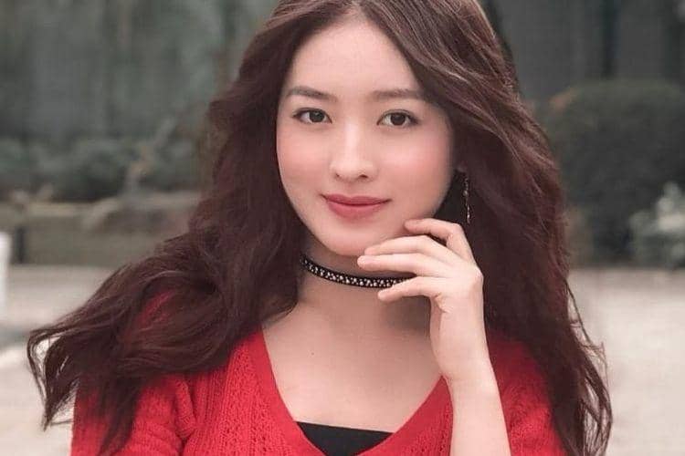 Instagram.com/@natashawilona12