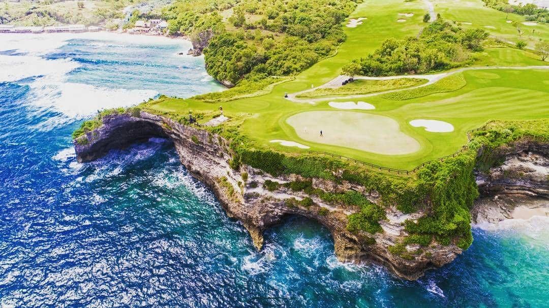 Instagram.com/jerryaurum