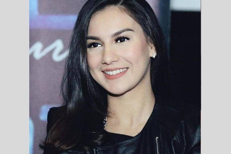 Instagram.com/@_irishbella_