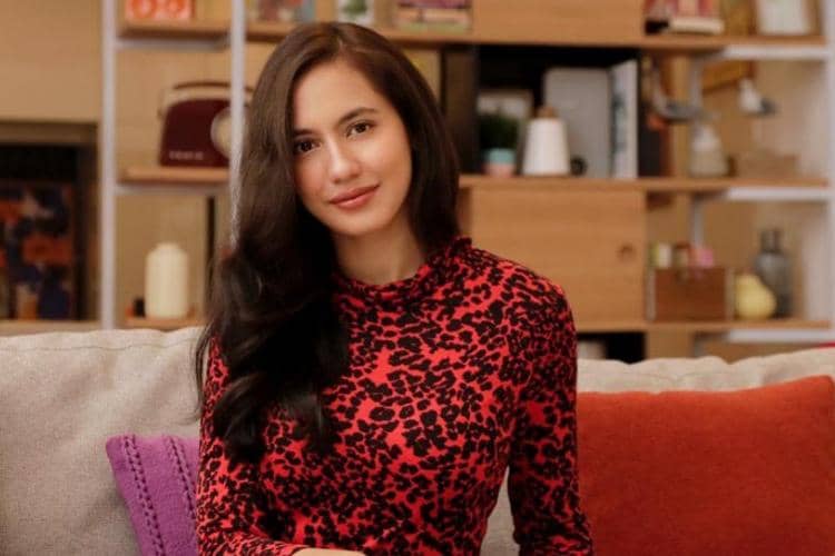 Instagram.com/pevpearce