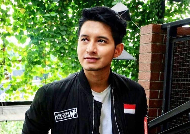 Instagram.com/chand_kelvin