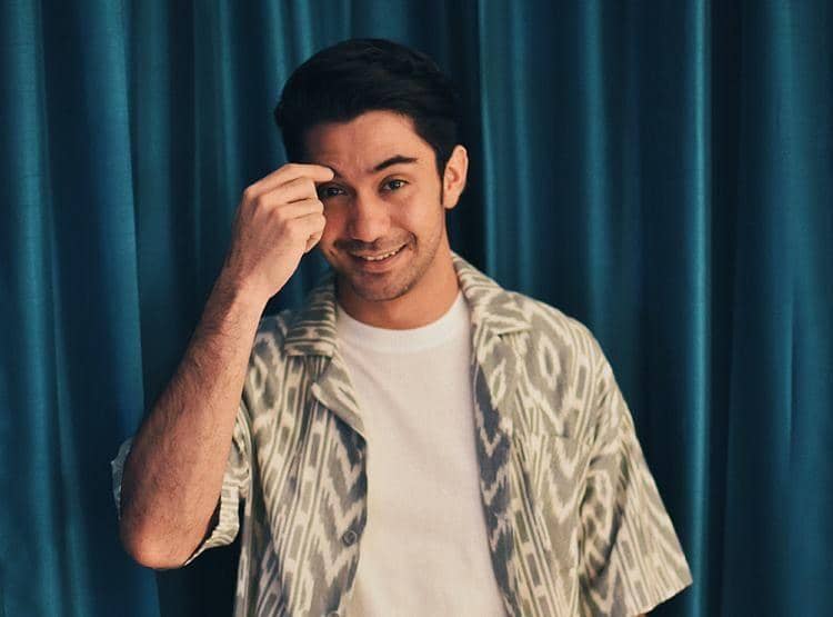 Instagram.com/officialpilarez