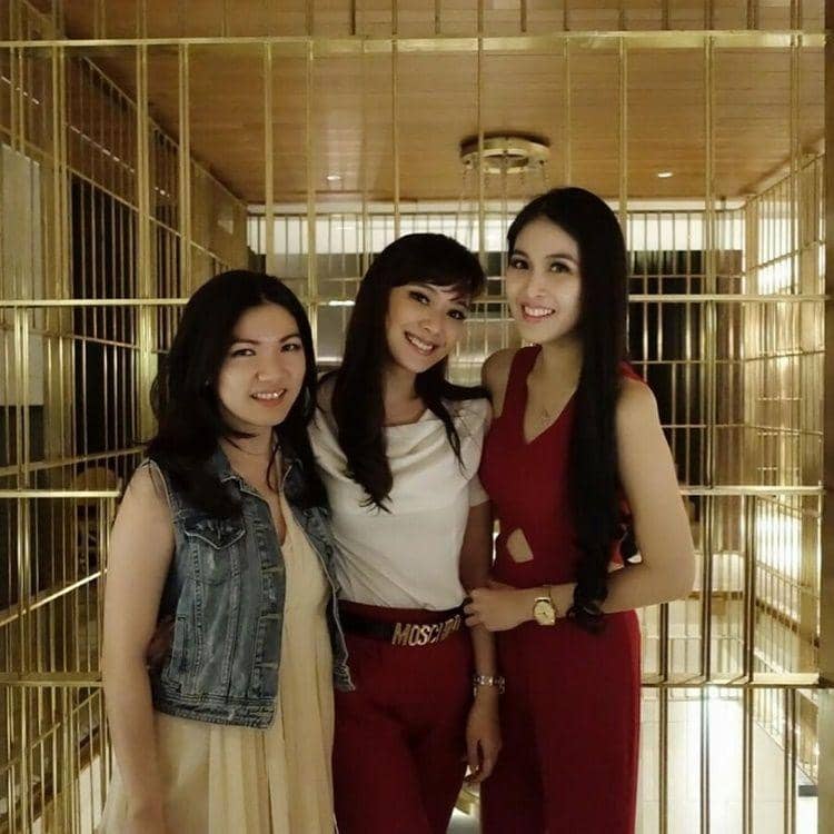 Instagram.com/yuanitachrist