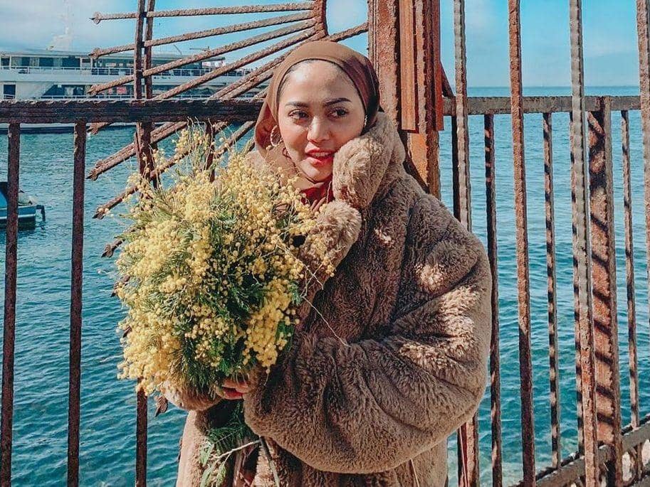 Instagram.com/rachelvennya