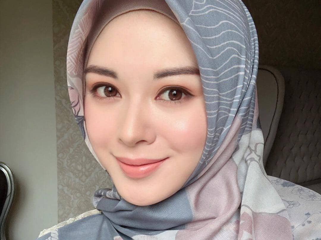 Instagram.com/xolovelyayana