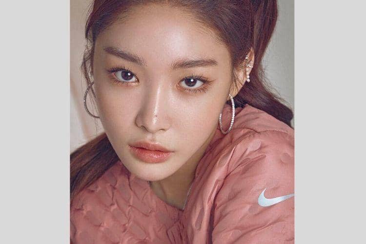 Instagram.com/@chungha_official