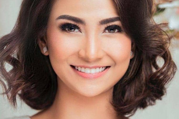 Instagram.com/@vanessaangelofficial