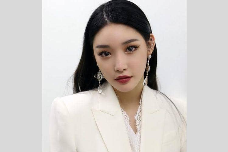 Instagram.com/@chungha_official