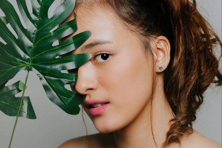 Instagram.com/@mawar_eva