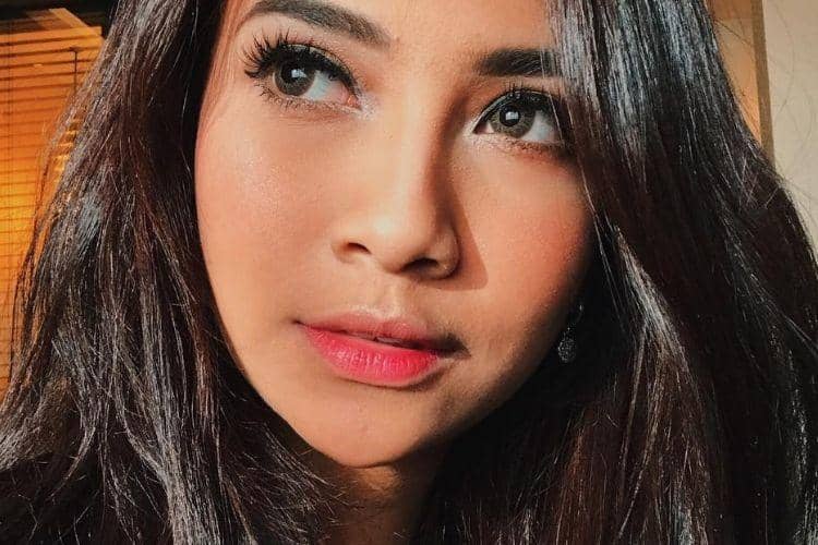 Instagram.com/@vanessaangelofficial