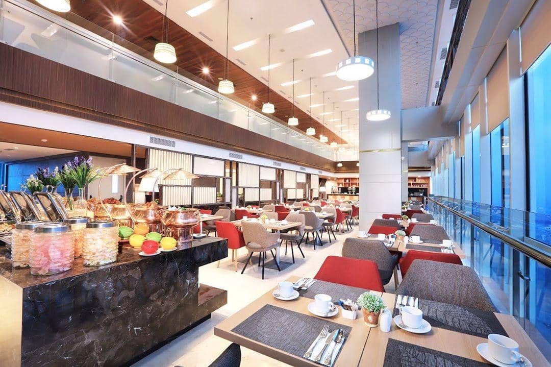 Instagram.com/astonkartikagrogol