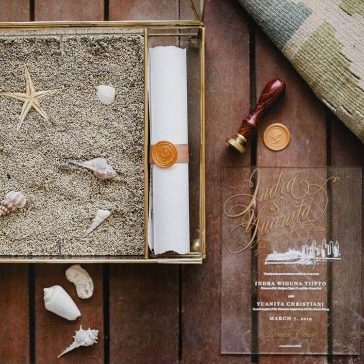 Instagram.com/yuanitachrist