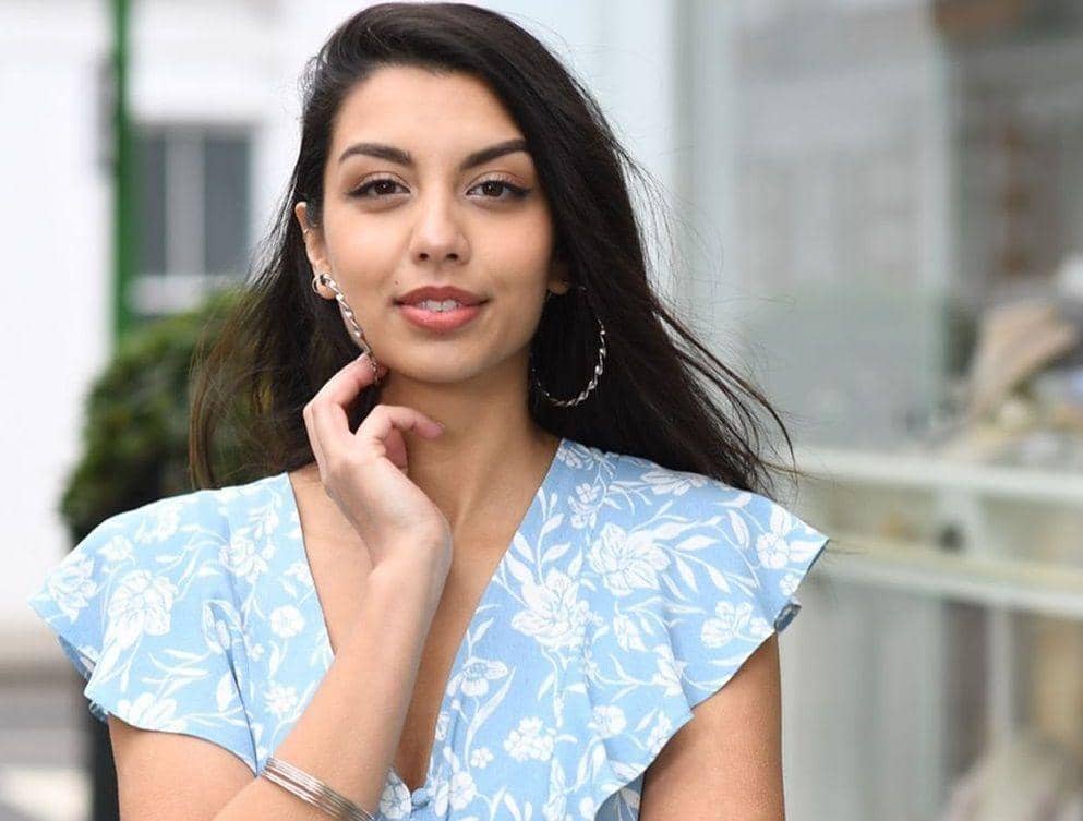 instagram.com/zoha_purplemush