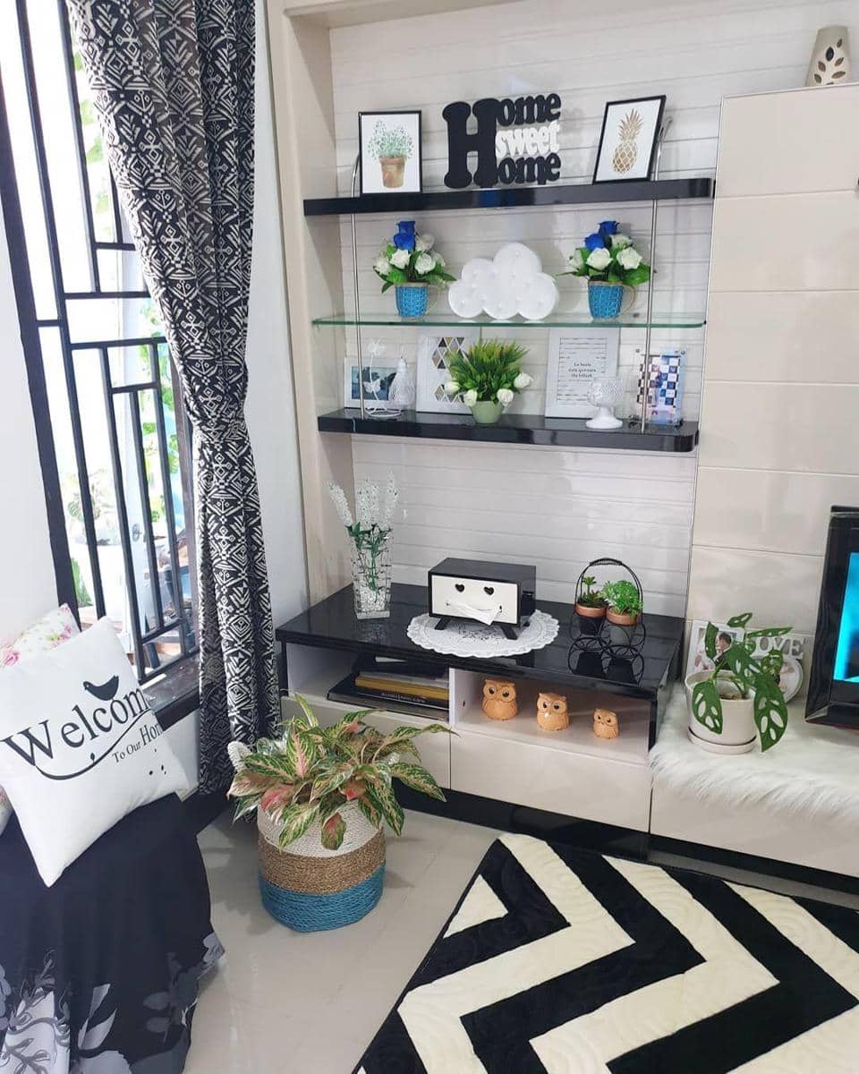 Instagram.com/asrija_sri