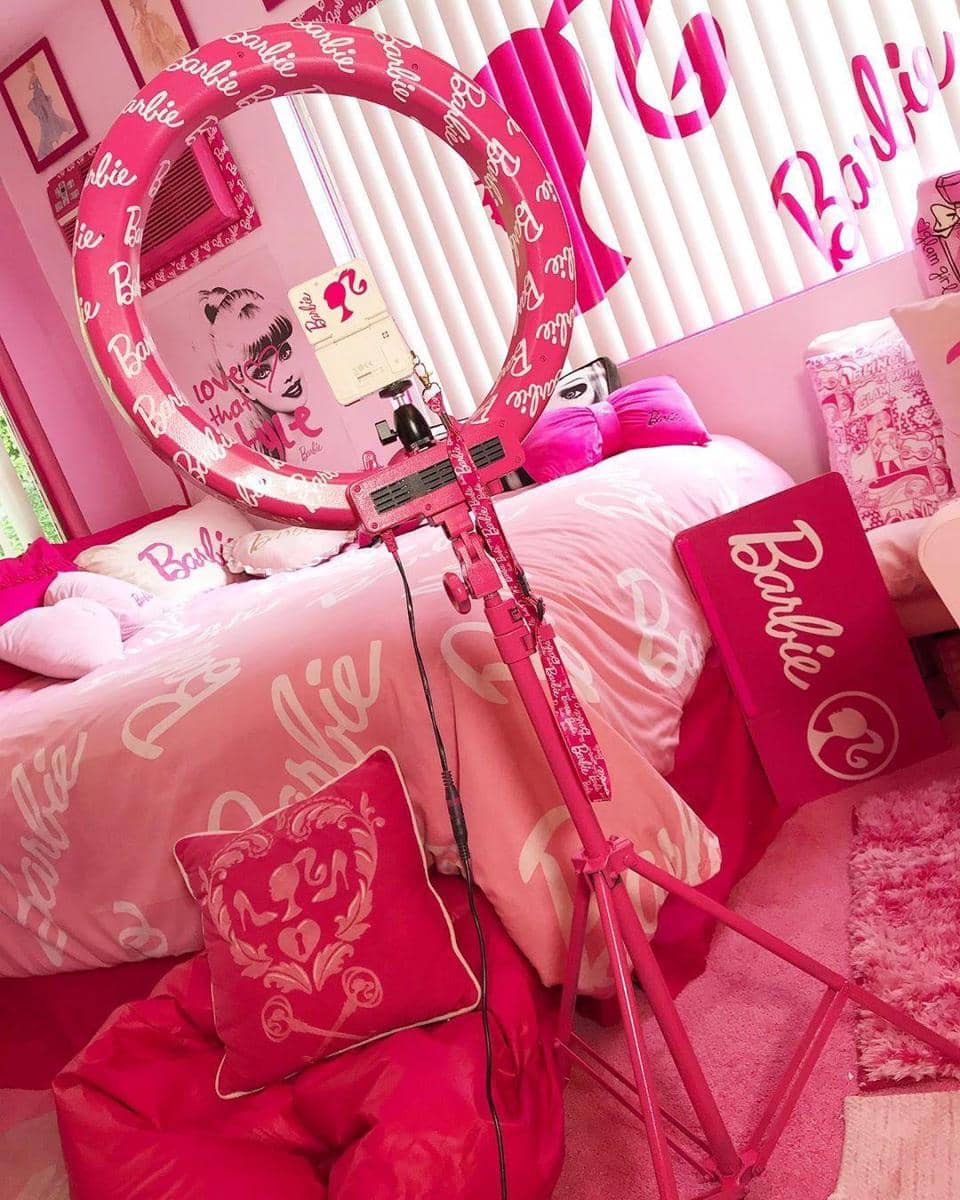 Instagram.com/azusabarbie