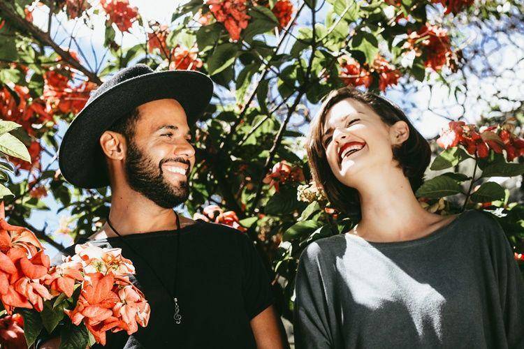 7 Cara Memikat Hati Perempuan yang Diidamkan