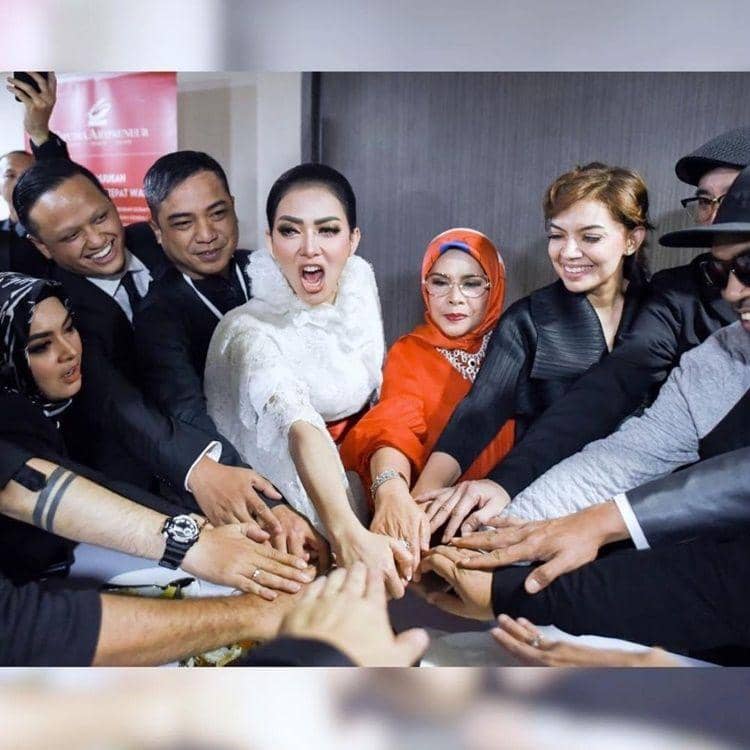 Instagram.com/princessyahrini