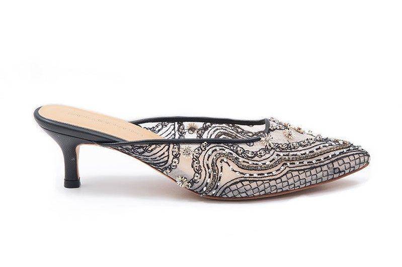Sepatu Elegan untuk Kamu Andalkan ke Acara Pernikahan