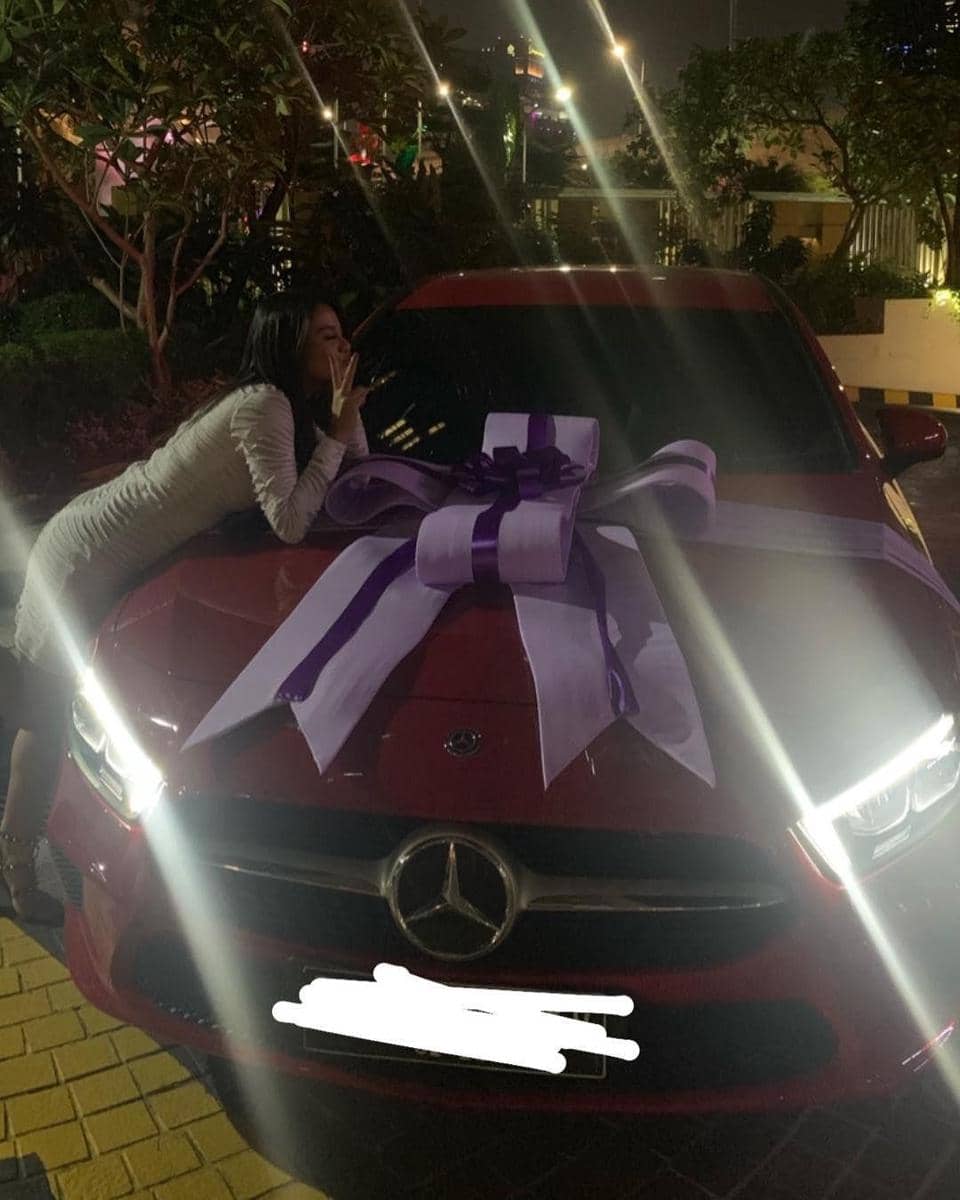 Instagram.com/aurelie.hermansyah