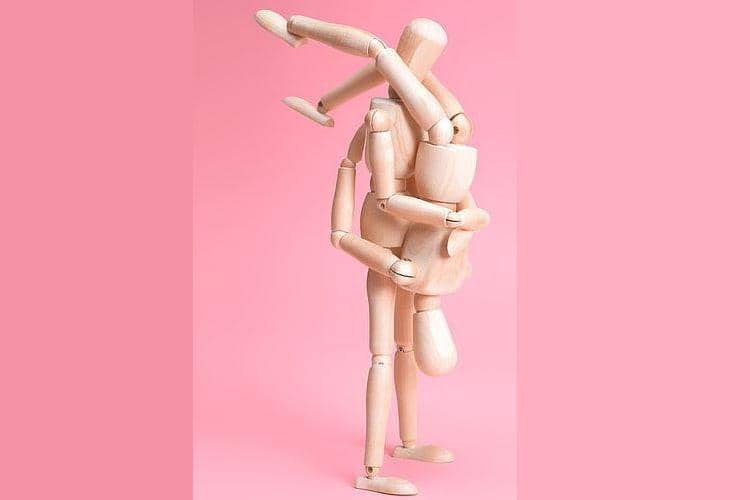 twitter.com/annsummers